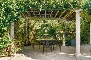 34 E 50th St, Savannah, GA 31405 - Photo 32