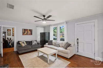 332 E 56th Street, Savannah, GA 31405 - Photo 4
