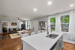 332 E 56th St, Savannah, GA 31405 - Photo 12