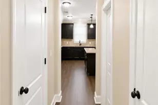 145 Laguna Wy, Savannah, GA 31405 - Photo 4