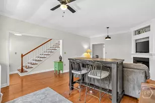 306 E 33rd St, Savannah, GA 31401 - Photo 6