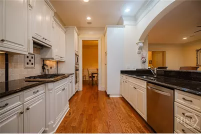 2 Paddington Circle, Savannah, GA 31410 - Photo 10
