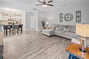 1049 Sweetbay Ct, Hinesville, GA 31313 - Photo 18