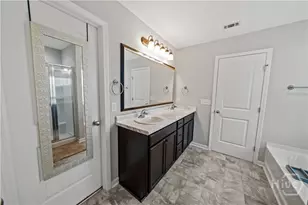 1049 Sweetbay Ct, Hinesville, GA 31313 - Photo 34