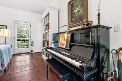 140 Habersham Street, Savannah, GA 31401 - Photo 6
