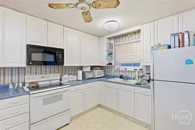 5806 Betty Drive, Savannah, GA 31406 - Photo 8