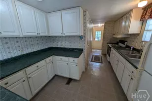 205 Rushing St, Richmond Hill, GA 31324 - Photo 6