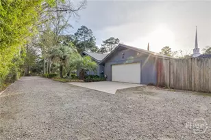 122 A Smith Ave, Savannah, GA 31408 - Photo 28