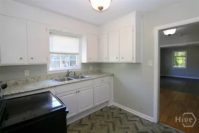 2309 Lorraine Drive, Savannah, GA 31404 - Photo 16