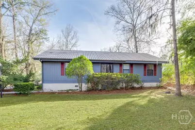 122 B, C Smith Avenue, Savannah, GA 31408 - Photo 1