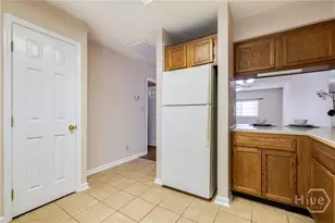 122 B C Smith Ave, Savannah, GA 31408 - Photo 32