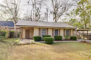 122 B C Smith Ave, Savannah, GA 31408 - Photo 24