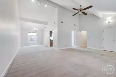 122 B, C Smith Avenue, Savannah, GA 31408 - Photo 8
