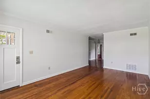 4602 Sussex Pl, Savannah, GA 31405 - Photo 10