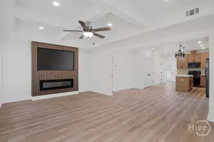 1005 E 35th St, Savannah, GA 31401 - Photo 8