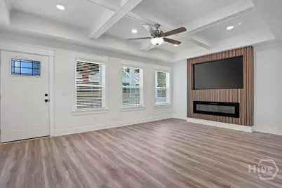 1005 E 35th Street, Savannah, GA 31401 - Photo 6