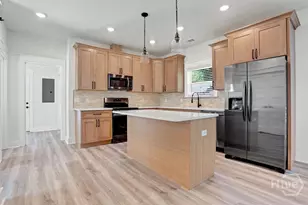 1005 E 35th St, Savannah, GA 31401 - Photo 14