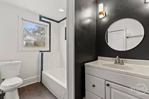 723 E Henry St, Savannah, GA 31401 - Photo 24