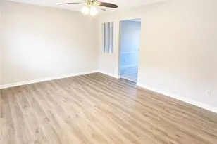 149 Becky St, Hinesville, GA 31313 - Photo 2