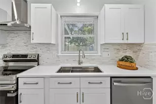 102 Burbank, Savannah, GA 31419 - Photo 18