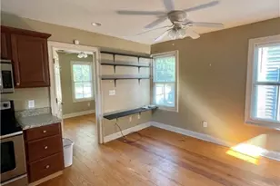 110 E Duffy St, Savannah, GA 31401 - Photo 6