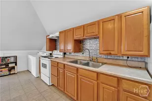 1902 Barnard St, Savannah, GA 31401 - Photo 42