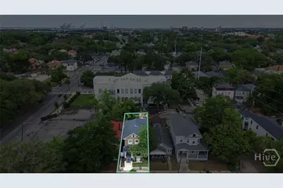 310 W 39th Street, Savannah, GA 31401 - Photo 56
