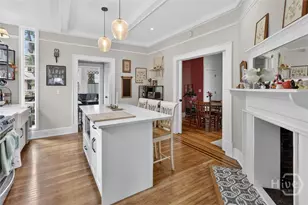 310 W 39th St, Savannah, GA 31401 - Photo 14
