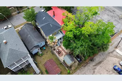 310 W 39th Street, Savannah, GA 31401 - Photo 54