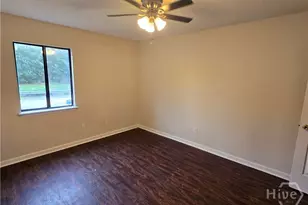 245 Holland Dr, Savannah, GA 31419 - Photo 4