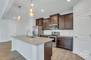10 Ashmont St, Savannah, GA 31407 - Photo 16