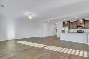 10 Ashmont St, Savannah, GA 31407 - Photo 8