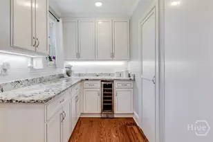 709 E 52nd St, Savannah, GA 31405 - Photo 22