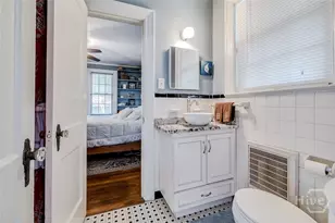 709 E 52nd St, Savannah, GA 31405 - Photo 28
