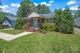 516 E 58th St, Savannah, GA 31405 - Photo 2
