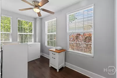 516 E 58th Street, Savannah, GA 31405 - Photo 16