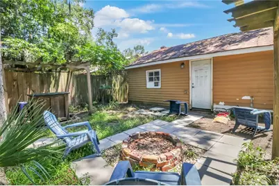 11 E 34th Street, Savannah, GA 31401 - Photo 22