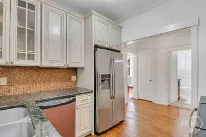 11 E 34th Street, Savannah, GA 31401 - Photo 12
