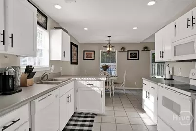 117 Chapel Drive, Savannah, GA 31406 - Photo 8