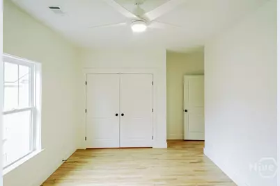 770 E Park Avenue, Savannah, GA 31401 - Photo 32