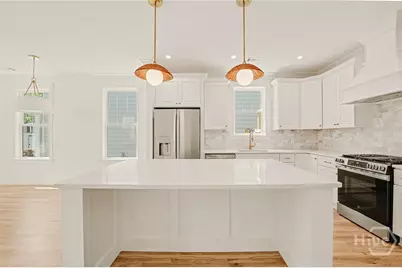 770 E Park Avenue, Savannah, GA 31401 - Photo 6