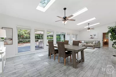 11 Monastery Road W, Savannah, GA 31411 - Photo 14