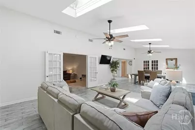 11 Monastery Road W, Savannah, GA 31411 - Photo 18