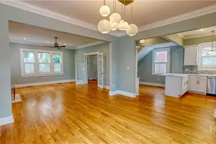 608 E 49th St, Savannah, GA 31405 - Photo 14