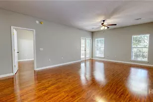 42 Stonelake Cir, Savannah, GA 31419 - Photo 10