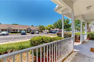 42 Stonelake Cir, Savannah, GA 31419 - Photo 2