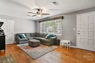 2337 E 40th St, Savannah, GA 31404 - Photo 4