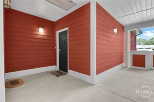 1733 Whitemarsh Way, Savannah, GA 31410 - Photo 2