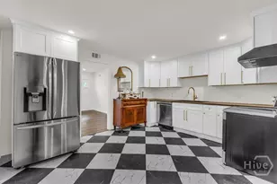 2223 E Derenne Ave, Savannah, GA 31406 - Photo 10