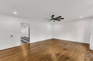 2223 E Derenne Ave, Savannah, GA 31406 - Photo 6
